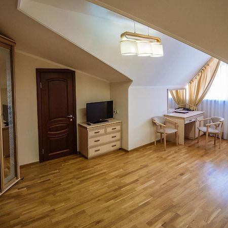 Svityaz Resort Truskavets Room photo