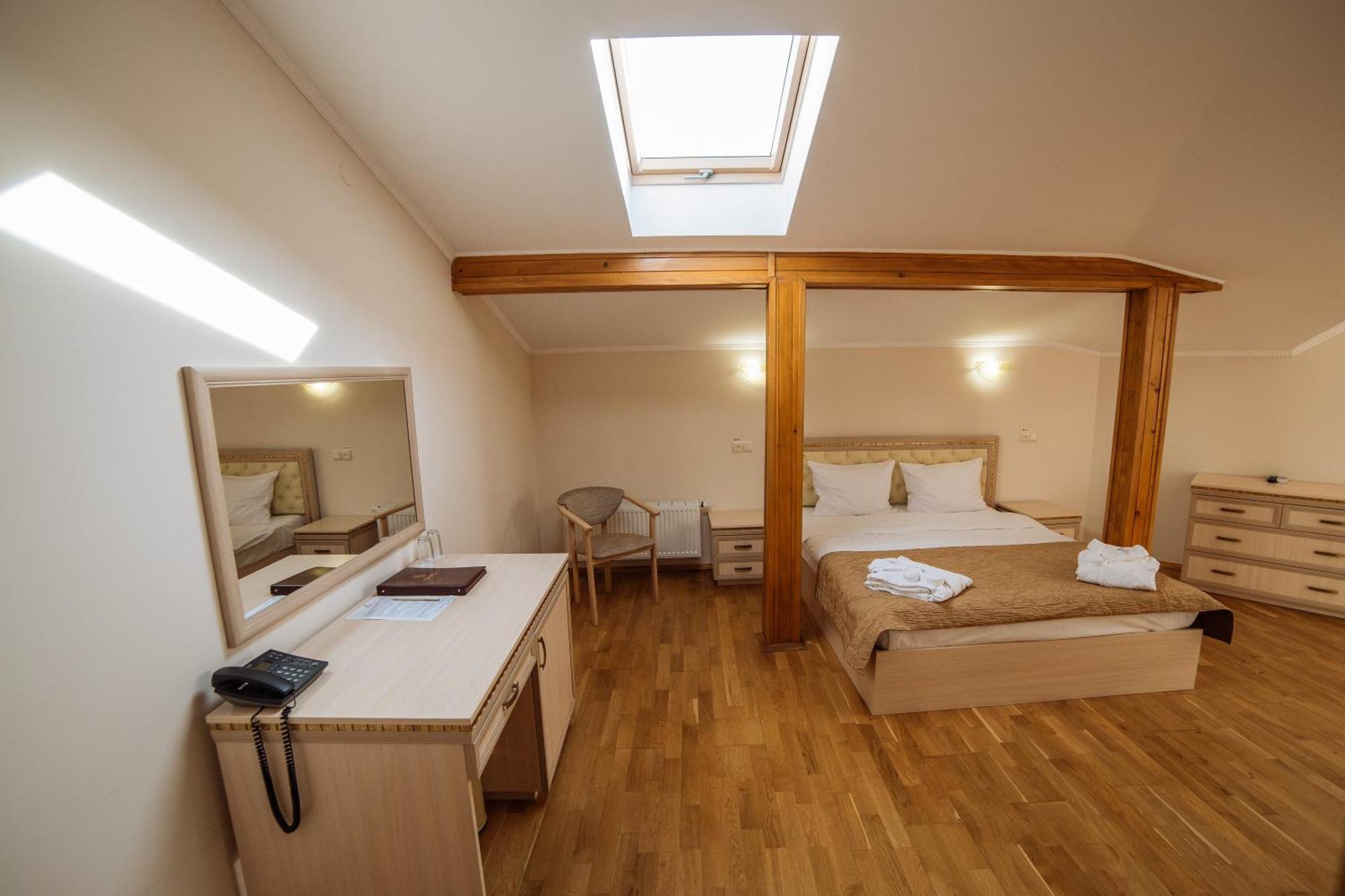 Svityaz Resort Truskavets Room photo
