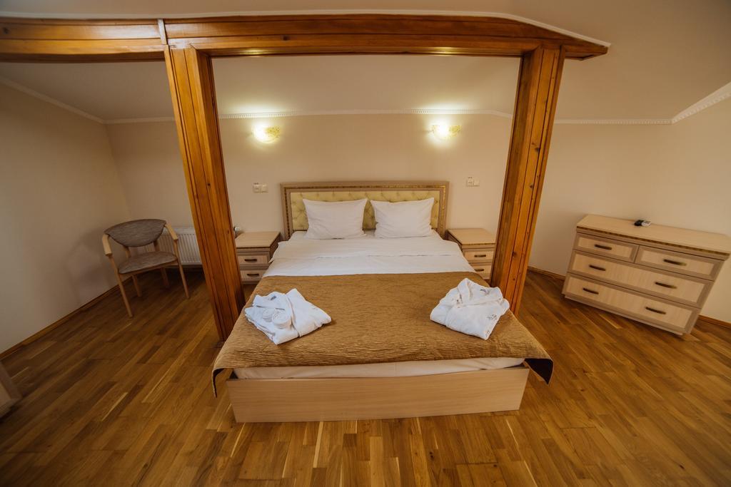 Svityaz Resort Truskavets Room photo